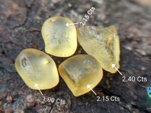 CEYLON NATURAL YELLOW SAPPHIRE ROUGH LOT