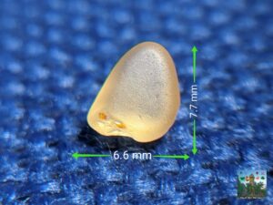 NATURAL YELLOW SAPPHIRE ROUGH GEMSTONE