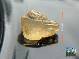 YELLOW ZIRCON ROUGH GEMSTONE 🇱🇰