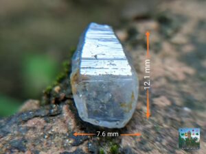 CEYLON NATURAL HEATING SAPPHIRE CRYSTAL "GEUDA ( DUM GAL )"  glass body crystal