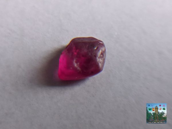 100ct about 30Pcs 100% Nature Ruby Sri Lanka Ruby Rough Earth Mineral Unheating 