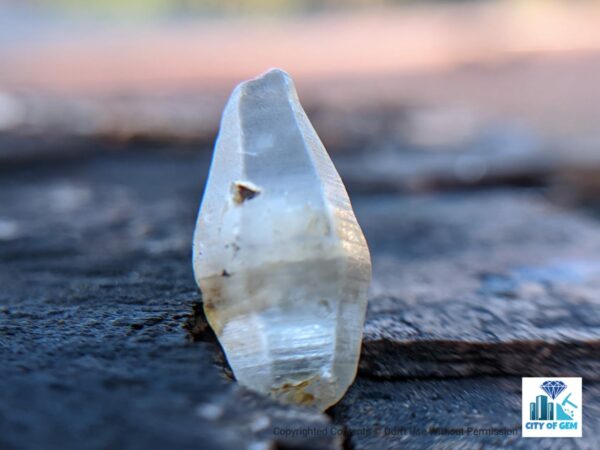 Ceylon Natural Colourless Sapphire Crystal ( Rough Glass Body ) - city of gem Ratnapura