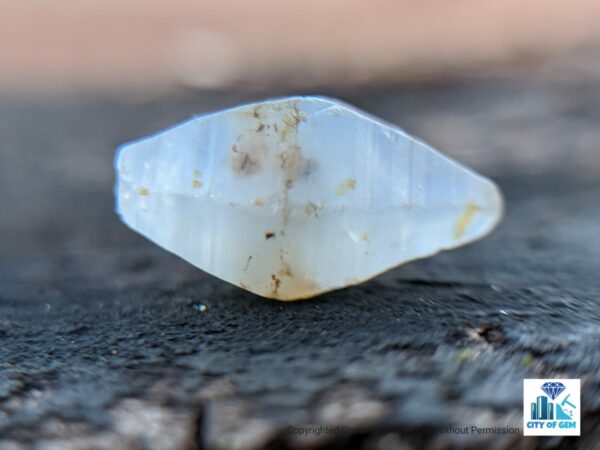 Ceylon Natural Geuda Heating Sapphire Terminated Complete Crystal ( Rough Glass Body ) - city of gem Ratnapura