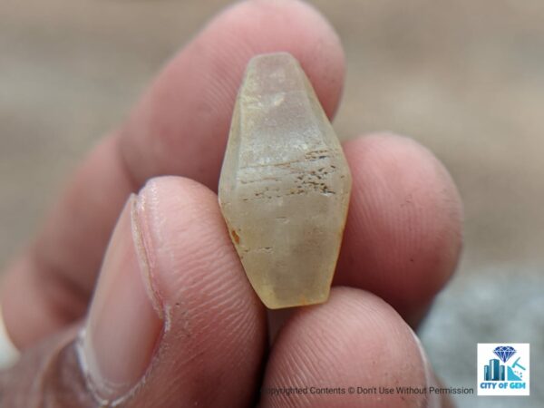 Ceylon Natural Sapphire Crystal - city of gem Ratnapura