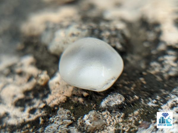 rough white sapphire price