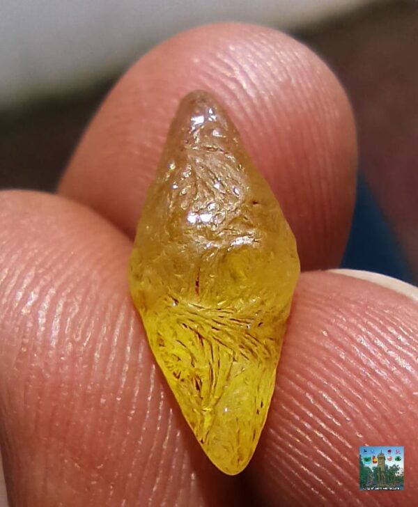 Ceylon Natural Yellow Sapphire Alluvial Crystal with Amazing Natural Body Carvings ( Collector peice, not for faceting) - city of gem Ratnapura