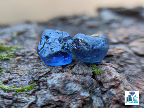 Ceylon Natural Royal Blue Sapphire Rough Gemstone - city of gem Ratnapura