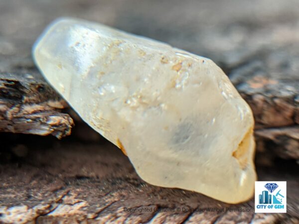 Ceylon Natural Sapphire Crystal - city of gem Ratnapura