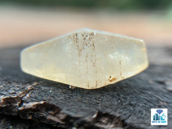 Ceylon Natural Sapphire Crystal - city of gem Ratnapura