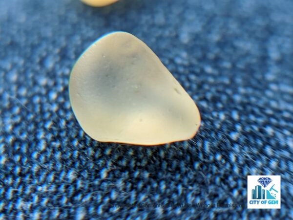 CEYLON NATURAL YELLOW SAPPHIRE ROUGH GEMSTONES - city of gem Ratnapura