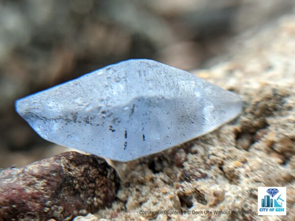 Ceylon Natural Blue Sapphire Crystal - city of gem Ratnapura