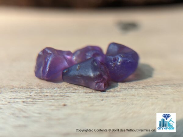 Ceylon Natural Colour Change Sapphire Rough Gemstones Lot - city of gem Ratnapura