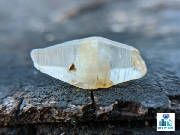 Ceylon Natural Colourless Sapphire Crystal ( Rough Glass Body ) - city of gem Ratnapura