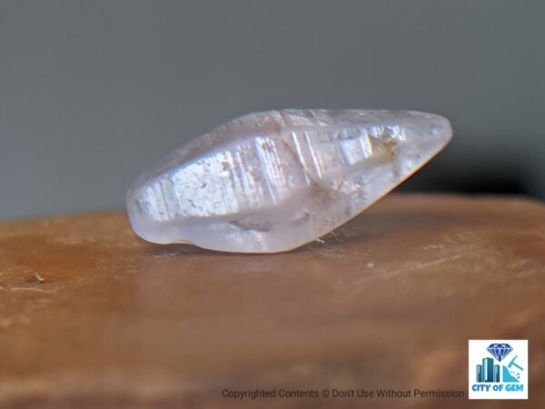 NATURAL VIOLET SAPPHIRE GLASS BODY COMPLETE CRYSTAL ( not for cutting and polishing ) - city of gem Ratnapura