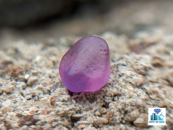 CEYLON NATURAL PINK SAPPHIRE ROUGH GEMSTONE - city of gem Ratnapura