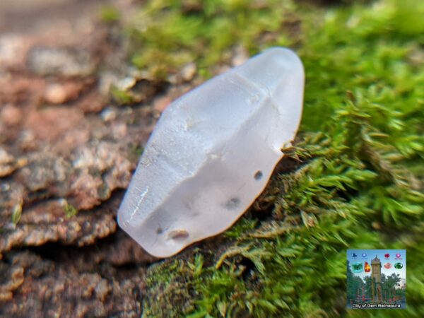 Ceylon Natural Sapphire geuda Crystal ( not for cutting and polishing ) city of gem Ratnapura