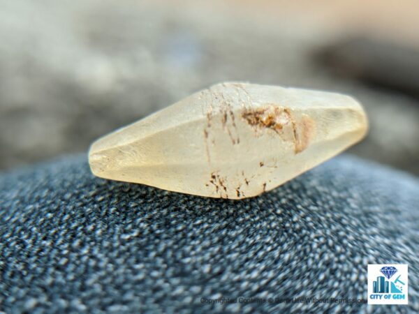 Ceylon Natural Sapphire Crystal - city of gem Ratnapura