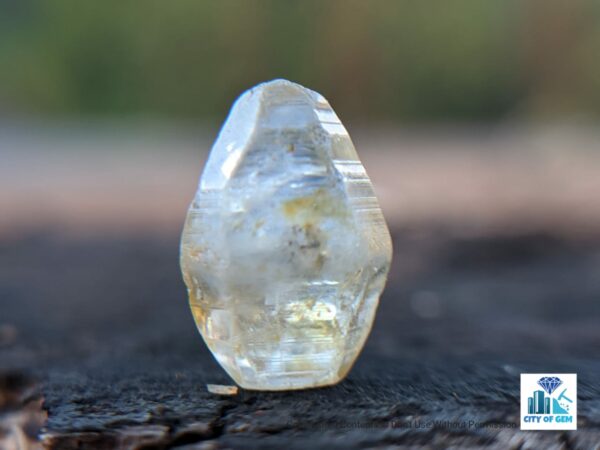 Ceylon Natural dungal Heating Sapphire Terminated Crystal ( Shiny Glass Body ) - city of gem Ratnapura