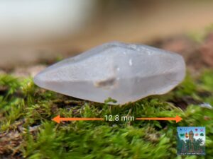 Ceylon Natural Sapphire geuda Crystal ( not for cutting and polishing ) city of gem Ratnapura