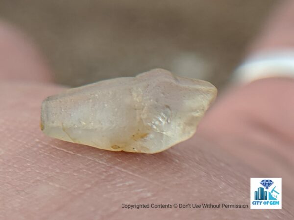 Ceylon Natural Sapphire Crystal - city of gem Ratnapura