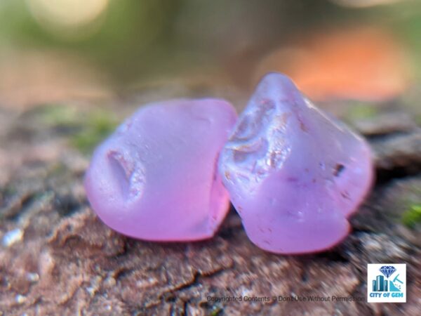 NATURAL HEATING SAPPHIRE ROUGH GEMSTONES ( Rathu Geuda ) - city of gem Ratnapura