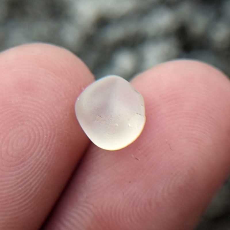 Natural White Sapphire Rough Gemstone ( Colourless Sapphire Pure