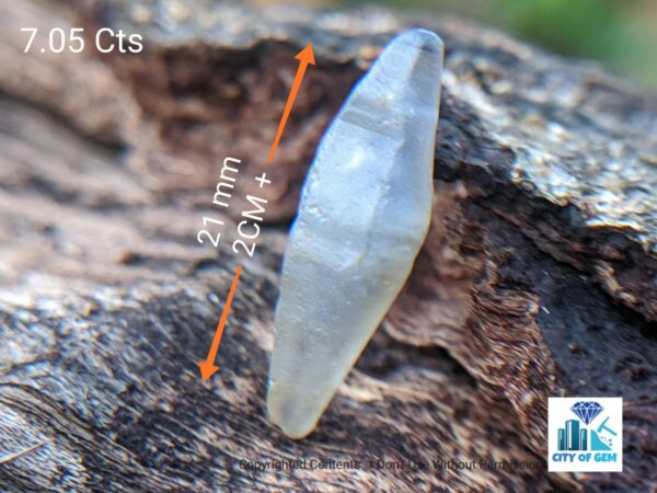 eylon Natural Double Terminated Sapphire Complete Crystals - city of gem Ratnapura