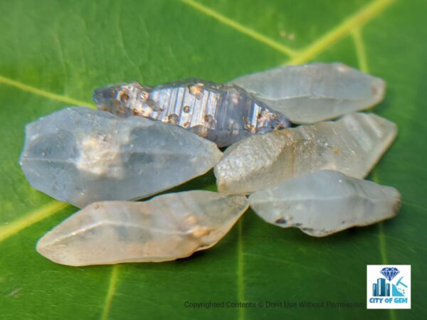 Ceylon Natural Sapphire Términated Crystal Lot ( Rough Glass Body ) - city of gem Ratnapura