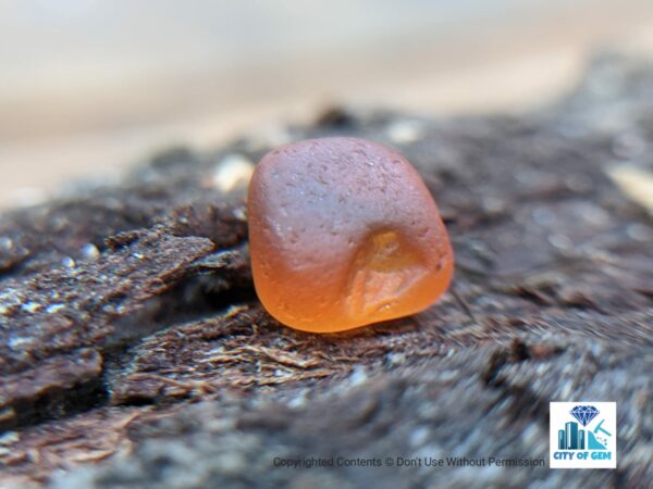 Ceylon Natural Spessartite Garnet Rough Gemstone - city of gem Ratnapura