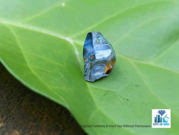 _Ceylon Natural Blue Sapphire Half Crystal with amazing Growth Marks ( Glass Body ) - city of gem Ratnapura