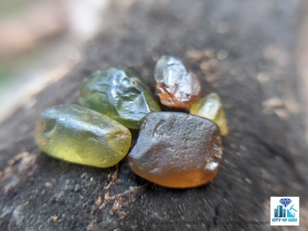 Ceylon Natural Zircon Rough Gemstones Lot city of gem Ratnapura