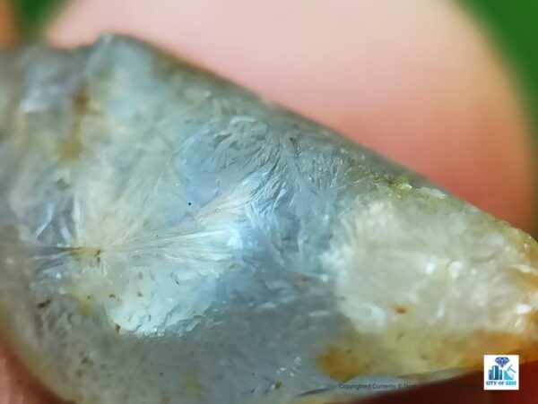 Ceylon Natural Terminated Sapphire Crystals - city of Gem Ratnapura