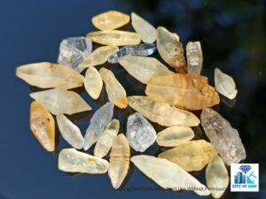 Ceylon Natural Sapphire Términated Crystal Lot ( Rough Glass Body ) - city of gem Ratnapura