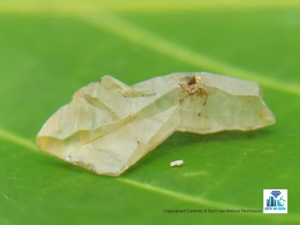 Ceylon Natural Sapphire Crystal Mix Lots - city of Gem Ratnapura