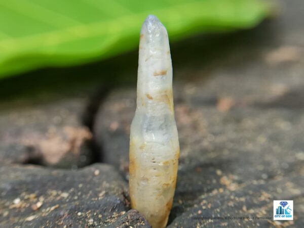 Ceylon Natural Terminated Sapphire Crystals - city of Gem Ratnapura