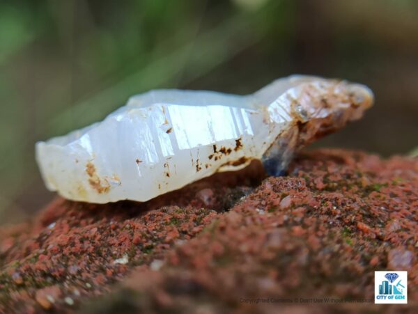 Ceylon Natural Double Terminated Unique Sapphire Milky Geuda Glass body Twin Crystal - city of Gem Ratnapura