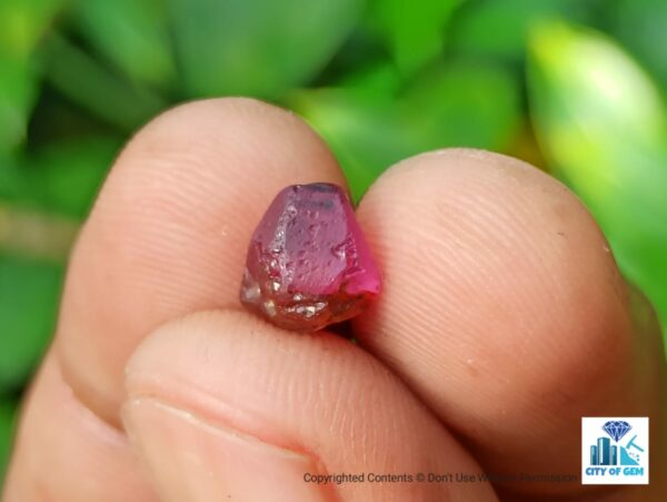 Ceylon Natural Pink Sapphire and Blue Sapphire Rough Gemstone Lot - city of gem Ratnapura