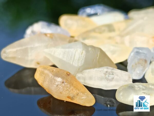 Ceylon Natural Sapphire Términated Crystal Lot ( Rough Glass Body ) - city of gem Ratnapura