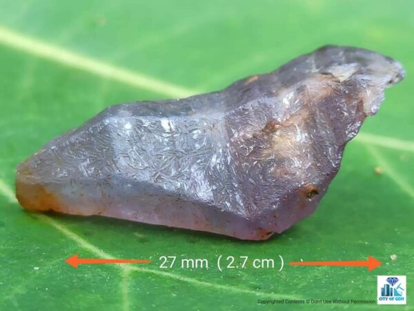 Ceylon Natural Violet Sapphire Crystal With Violet to pink Colour shifting and very unique natural body carvings - city of gem Ratnapura