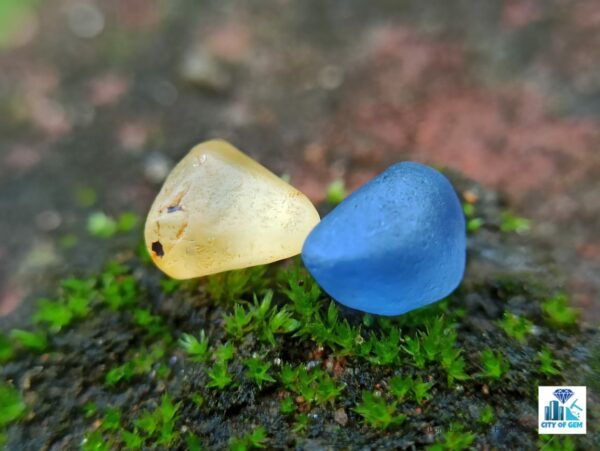 Ceylon Natural Blue and Yellow Sapphire Rough Gemstones - city of Gem Ratnapura