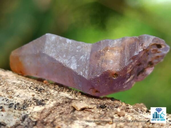 Ceylon Natural Violet Sapphire Crystal With Violet to pink Colour shifting and very unique natural body carvings - city of gem Ratnapura