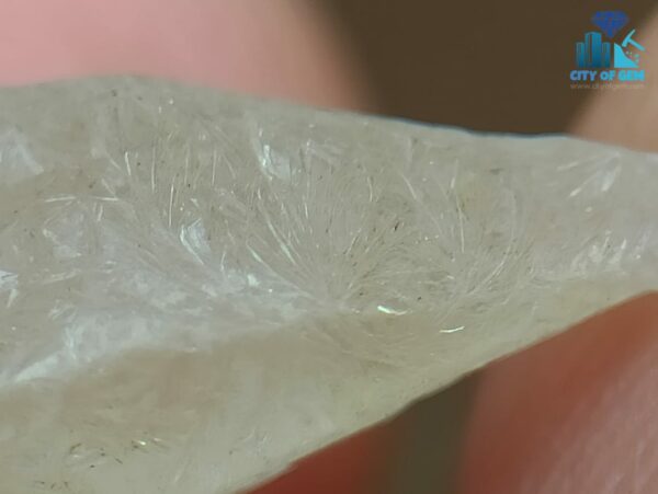 Ceylon Natural Sapphire Twin Crystal with naturally formed body carvings - City Of Gem Ratnapura