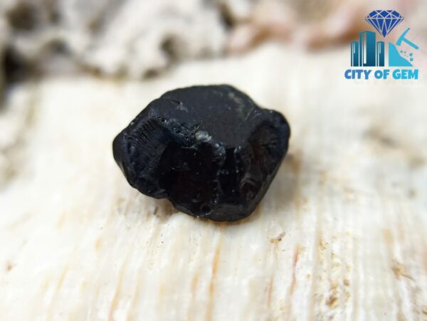 Natural Dark Blue Sappphire Rough Gemstones - Kaka neelam - City Of Gem Ratnapura