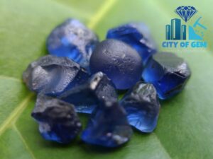 Best Quality Natural Royal Blue Sapphire Rough Gemstones from Famous Top Quality Blue Sappphire Source Rambuka, Minings (Rambuka Blue)