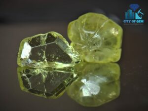 Ceylon Natural Rare Chrysoberyl Glass Body Transparent Sixling Crystal Couple