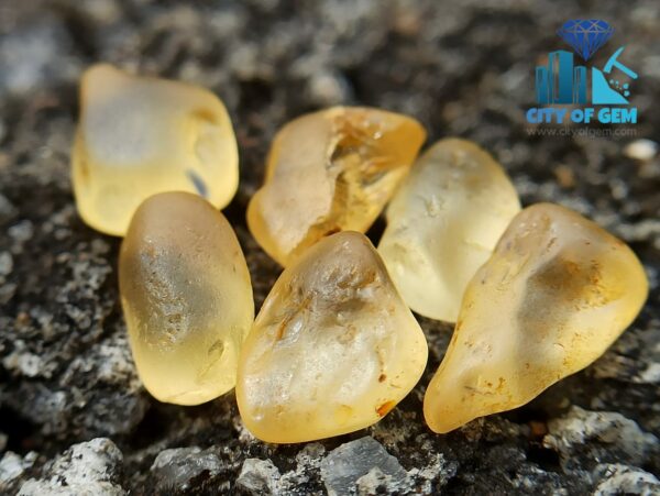 Ceylon Natural Yellow Sapphire Rough Gemstones Lot - city of gem Ratnapura