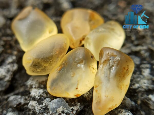 Ceylon Natural Yellow Sapphire Rough Gemstones Lot - city of gem Ratnapura