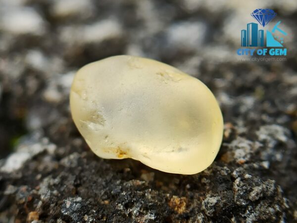 Ceylon Natural Yellow Sapphire Rough Gemstones Lot - city of gem Ratnapura