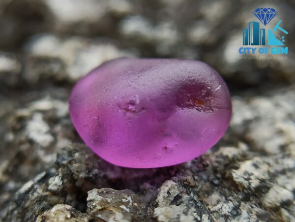 Ceylon Natural Sapphire Rough Gemstones with Fine Quality Padparadscha - city of gem Ratnapura
