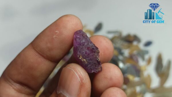 Stock Clearance - Fine Quality Ceylon Natural Sapphire Crystals Collection - city of gem Ratnapura